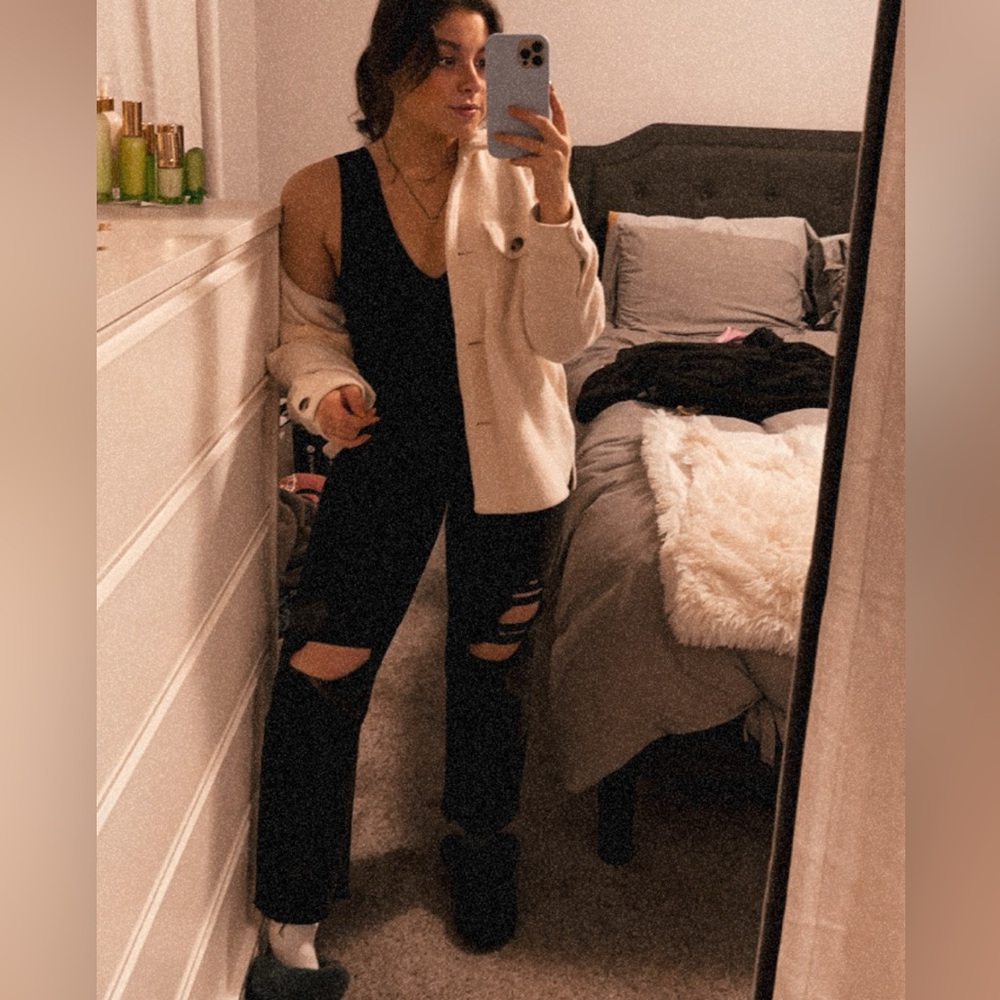 Black Ripped Jeans - Picture 5 of 5